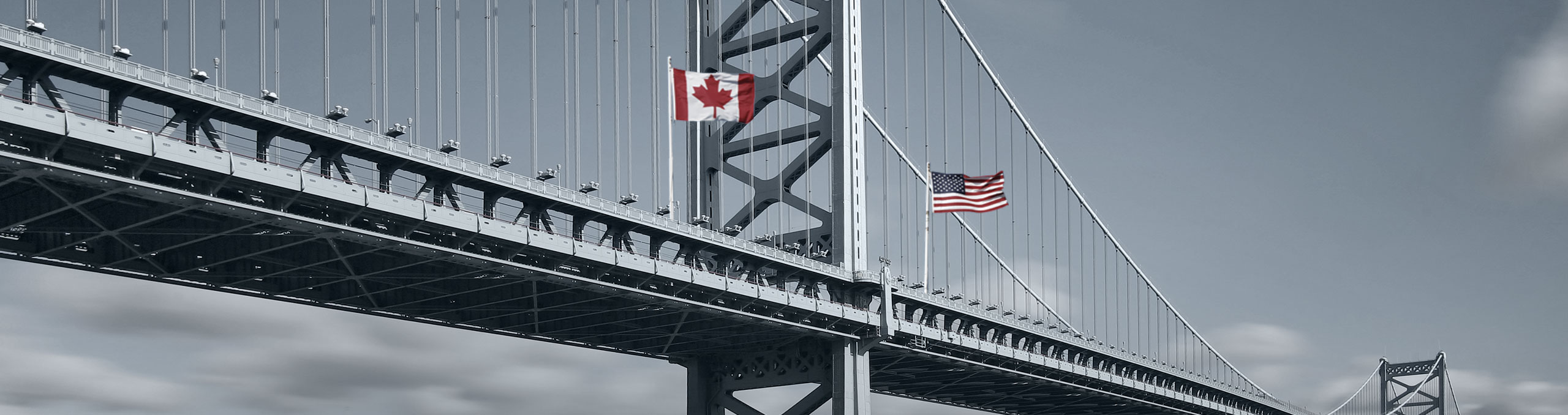 Bridge spanning between Canada and the USA
